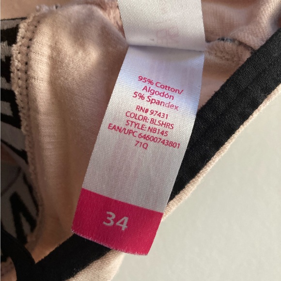 No Boundaries | Women’s High-Neck Sports Bra - Picture 5 of 5